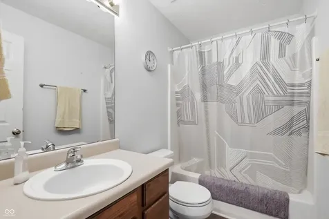 205 Easton Point Way Greenwood IN 46142