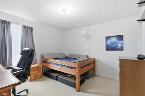 205 Easton Point Way Greenwood IN 46142