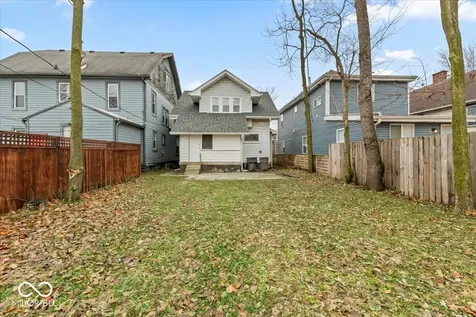 3554 N Illinois Street Indianapolis IN 46208