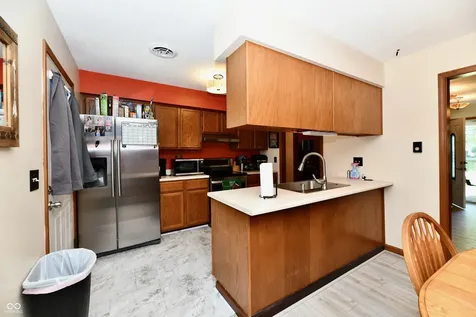 501 Red Fox Run Arcadia IN 46030