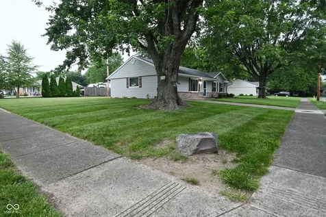 197 Depot Court Bargersville IN 46106