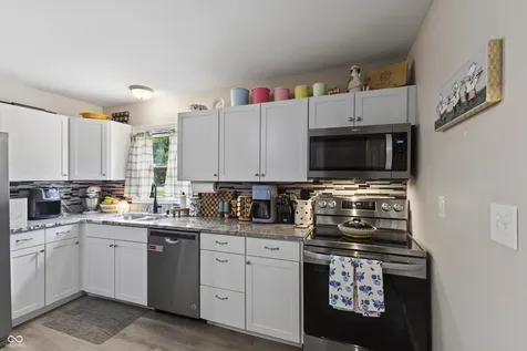 400 Orchard Lane Greenwood IN 46142