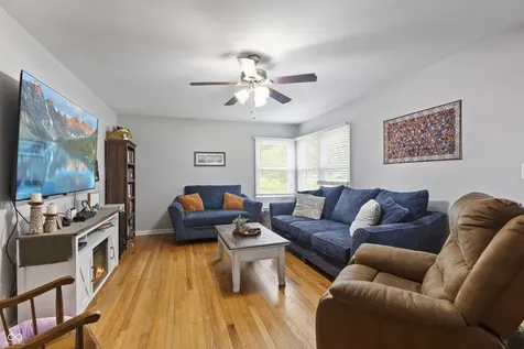 400 Orchard Lane Greenwood IN 46142