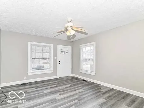 3043 Broadway Street Indianapolis IN 46205