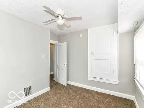 3043 Broadway Street Indianapolis IN 46205