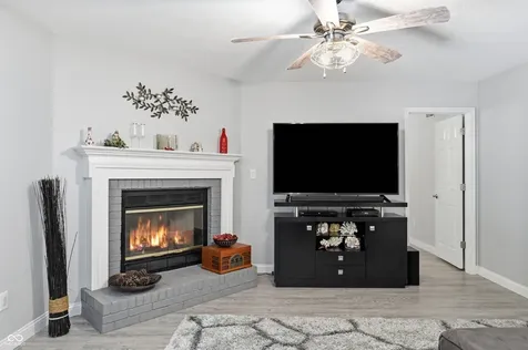 275 Inland Circle Avon IN 46123