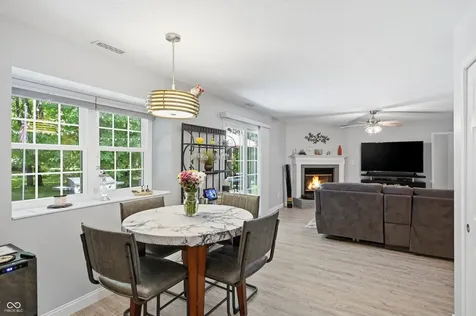 275 Inland Circle Avon IN 46123