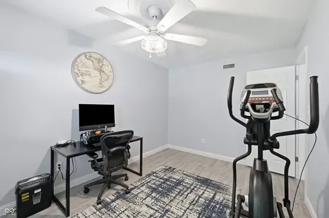 275 Inland Circle Avon IN 46123