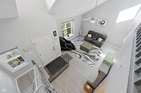 275 Inland Circle Avon IN 46123