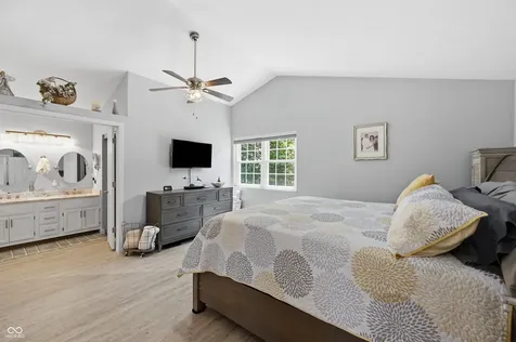 275 Inland Circle Avon IN 46123