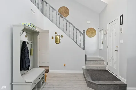 275 Inland Circle Avon IN 46123