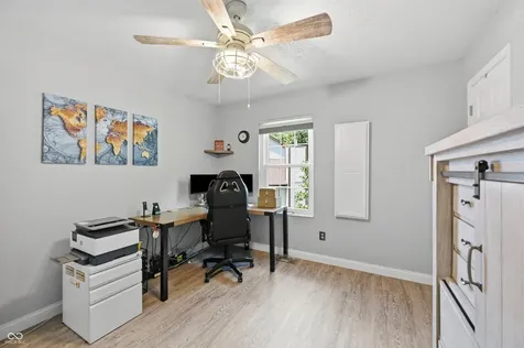275 Inland Circle Avon IN 46123