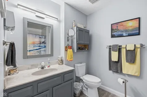 275 Inland Circle Avon IN 46123