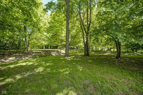 275 Inland Circle Avon IN 46123