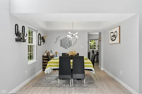 275 Inland Circle Avon IN 46123