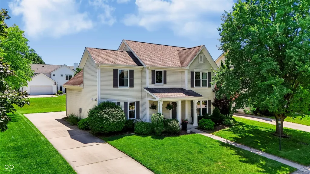 11499 Feather Rock Court Fishers IN 46037