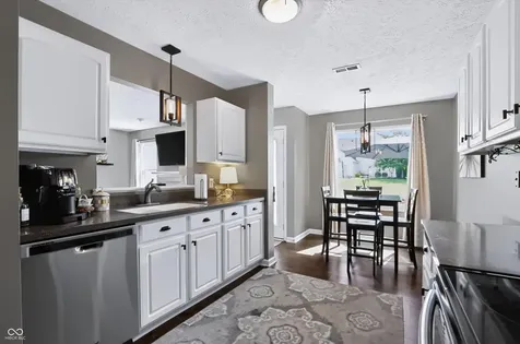 11499 Feather Rock Court Fishers IN 46037