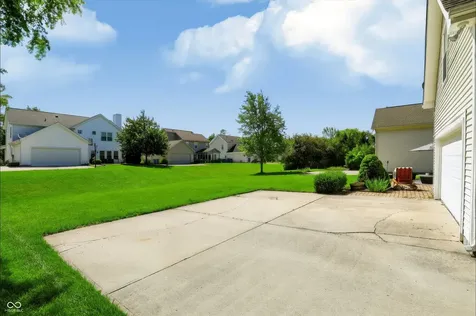 11499 Feather Rock Court Fishers IN 46037