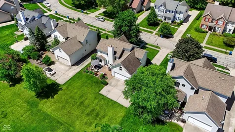 11499 Feather Rock Court Fishers IN 46037