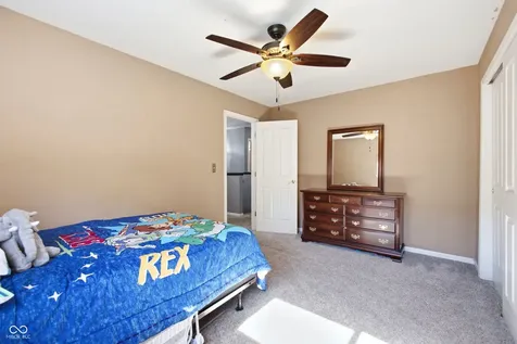 6448 Whitaker Farms Drive Indianapolis IN 46237