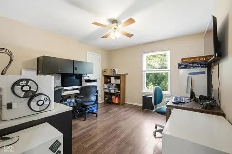 6448 Whitaker Farms Drive Indianapolis IN 46237
