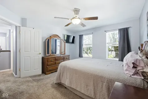 6448 Whitaker Farms Drive Indianapolis IN 46237