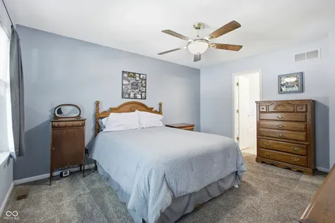 6448 Whitaker Farms Drive Indianapolis IN 46237