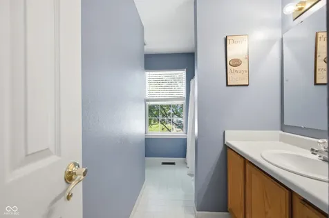 6448 Whitaker Farms Drive Indianapolis IN 46237