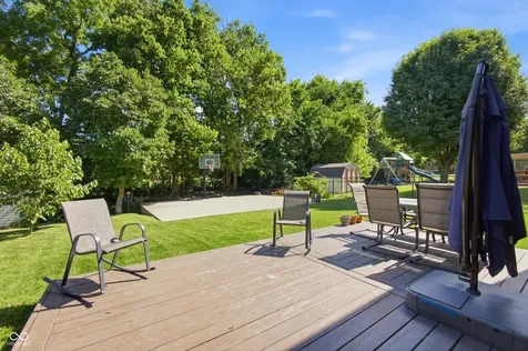 6448 Whitaker Farms Drive Indianapolis IN 46237