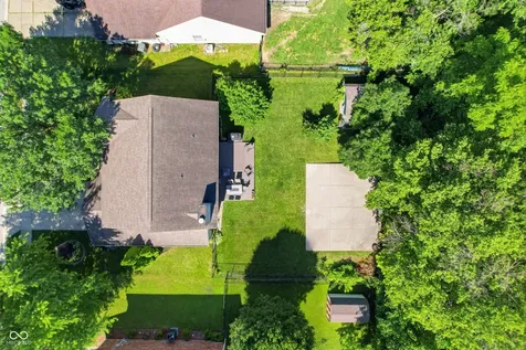 6448 Whitaker Farms Drive Indianapolis IN 46237