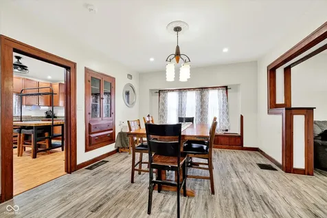 238 S Oakland Avenue Indianapolis IN 46201