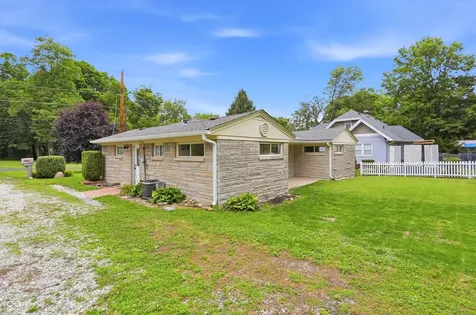 4625 Northeastern Avenue Indianapolis IN 46239