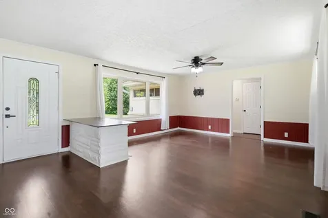 4625 Northeastern Avenue Indianapolis IN 46239