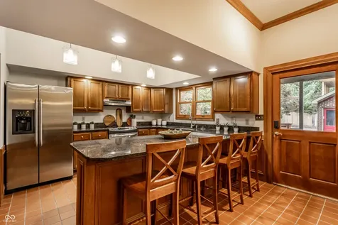 346 N College Avenue Indianapolis IN 46202