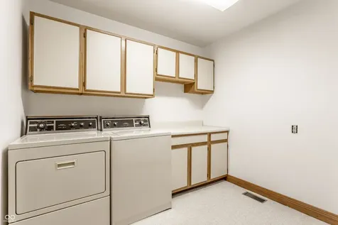 346 N College Avenue Indianapolis IN 46202