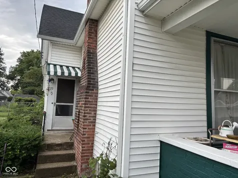 219 W Locust Shelbyville IN 46176