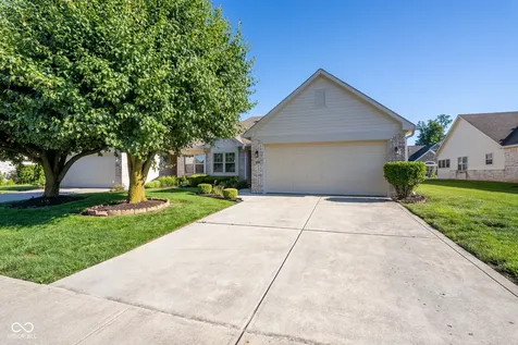 1698 Fairfield Circle Greenfield IN 46140
