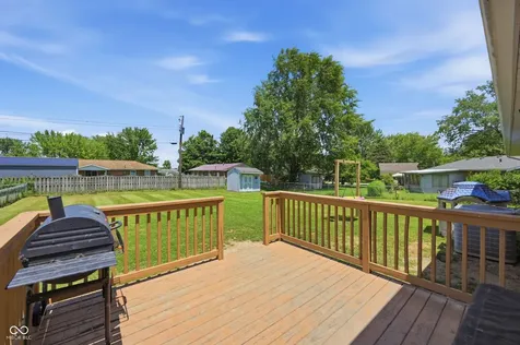 6100 E Robert Street Muncie IN 47303