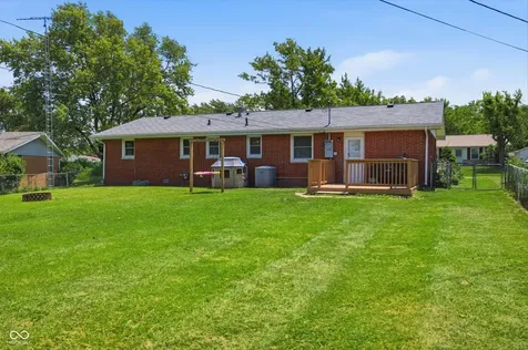 6100 E Robert Street Muncie IN 47303