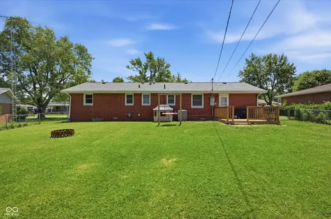 6100 E Robert Street Muncie IN 47303