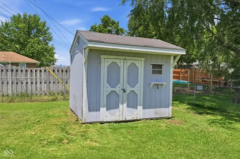 6100 E Robert Street Muncie IN 47303