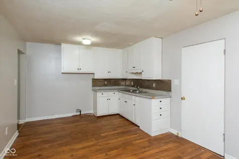 5068 S Keystone Avenue Indianapolis IN 46227