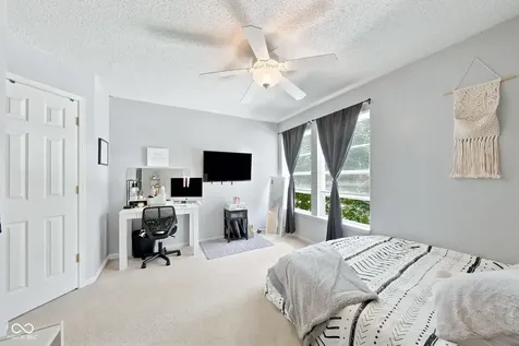 10167 Holly Berry Circle Fishers IN 46038