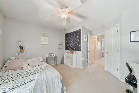 10167 Holly Berry Circle Fishers IN 46038