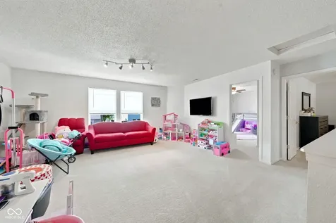 10167 Holly Berry Circle Fishers IN 46038