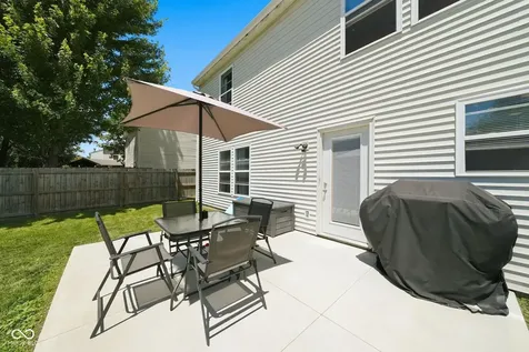 10167 Holly Berry Circle Fishers IN 46038