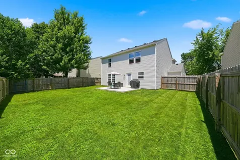 10167 Holly Berry Circle Fishers IN 46038