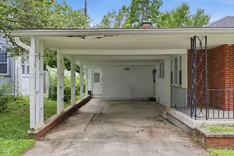111 Fairfield Drive Shelbyville IN 46176