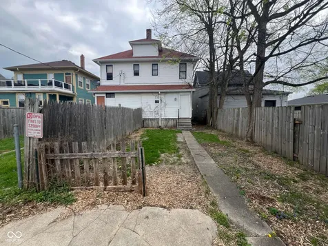 826 N Beville Avenue Indianapolis IN 46201