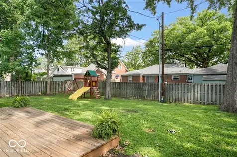 2746 Baur Drive Indianapolis IN 46220